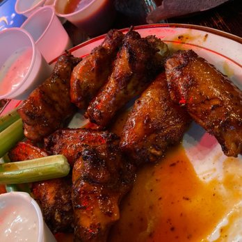 The Lodge - Smoked Chicken Wings are so good - Sports Bars Near Me - Fort Myers, Florida