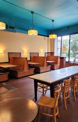 Bagel Oasis by null