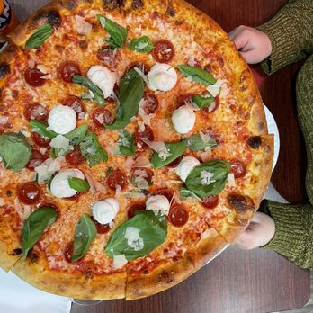 Zazas Pizzeria - MIKES HOT PEPPERONI PIE - Pizza Near Me - Chicago, Illinois Zazas Pizzeria - MIKES HOT PEPPERONI PIE - Pizza Near Me - Chicago, Illinois