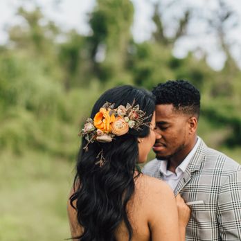 Rose Coloured - Rose Coloured hair piece, Engagement Photos in Miami, Florida. Photo by Laura Memory Photography. - Floral Designers Near Me - Miami, Florida