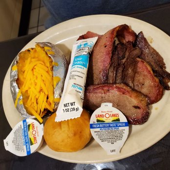 Bobcat Den - Brisket with baked potato - American Near Me - Byrdstown, Tennessee