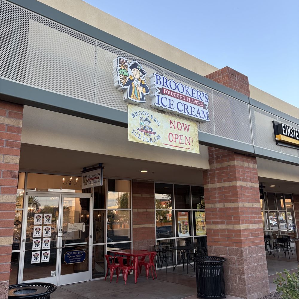 Brooker's Founding Flavors - Store front facing south - Ice Cream & Frozen Yogurt Near Me - Chandler, Arizona