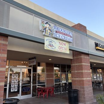 Brooker's Founding Flavors - Store front facing south - Ice Cream & Frozen Yogurt Near Me - Chandler, Arizona Brooker's Founding Flavors - Store front facing south - Ice Cream & Frozen Yogurt Near Me - Chandler, Arizona