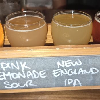 Union Bear Brewing Company - American Near Me - Plano, Texas Union Bear Brewing Company - American Near Me - Plano, Texas