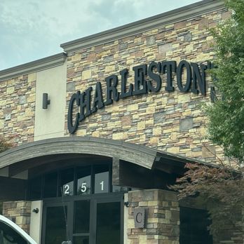 Charleston's - American Near Me - Tulsa, Oklahoma