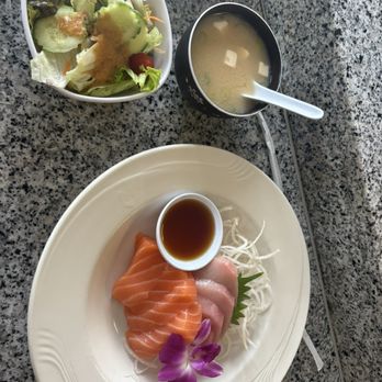 39 Degrees - Lunch specials - Japanese Near Me - Long Beach, California 39 Degrees - Lunch specials - Japanese Near Me - Long Beach, California