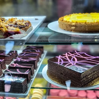 Pistacia Vera - Bakeries Near Me - Columbus, Ohio