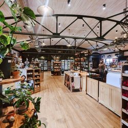 Haymarket River Road - Shop