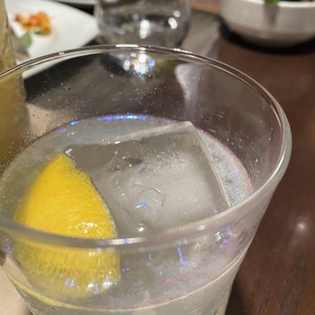Gunther & Co - Fly girl cocktail - sparkly and gorgeous - Seafood Near Me - Baltimore, Maryland
