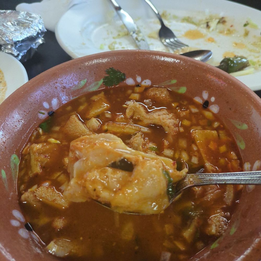 La Condesa De Oaxaca Restaurant - Super chunky! I love how clean it tastes. Broth is rich and flavorful - Mexican Near Me - Long Beach, California La Condesa De Oaxaca Restaurant - Super chunky! I love how clean it tastes. Broth is rich and flavorful - Mexican Near Me - Long Beach, California