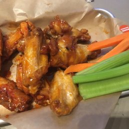 Buffalo Wild Wings Updated Covid 19 Hours Services 145 Photos 126 Reviews Sports Bars 6 Bellis Fair Pkwy Bellingham Wa United States Restaurant Reviews Phone Number Menu Yelp