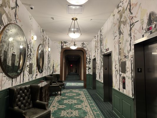 Graduate Rock Bar by null