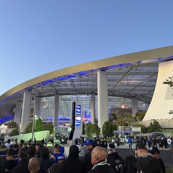 SoFi Stadium - Outside - Stadiums & Arenas Near Me - Inglewood, California SoFi Stadium - Outside - Stadiums & Arenas Near Me - Inglewood, California