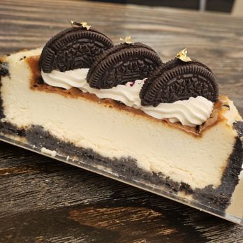 Sweet Cake - Oreo Basque Cheesecake $10.25 - Desserts Near Me - Flushing, New York