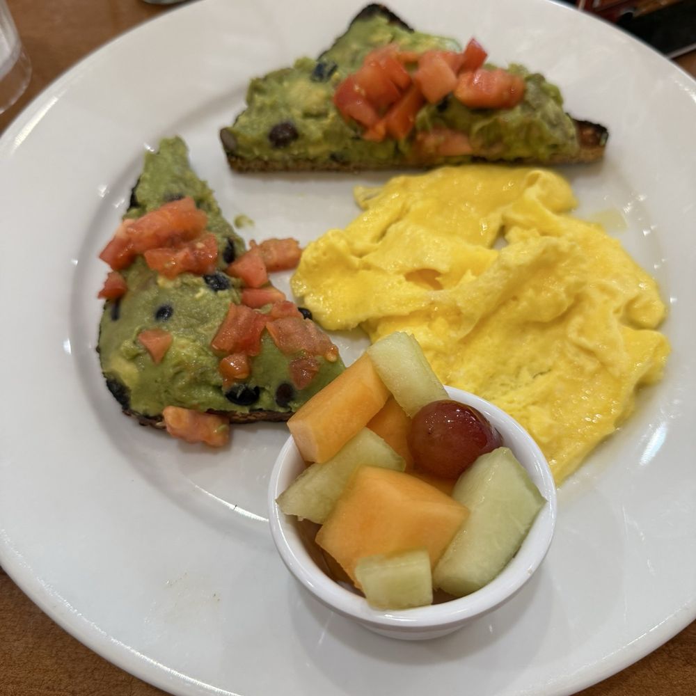 Peach Valley Cafè - Breakfast & Brunch Near Me - Heathrow, Florida Peach Valley Cafè - Breakfast & Brunch Near Me - Heathrow, Florida