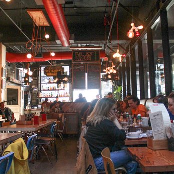 MeeT - The interior is very inviting - Burgers Near Me - Vancouver, British Columbia MeeT - The interior is very inviting - Burgers Near Me - Vancouver, British Columbia
