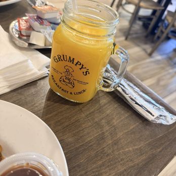 Grumpy's Restaurant - Fresh Squeezed FL Orange Juice - Breakfast & Brunch Near Me - Neptune Beach, Florida