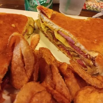 Frontier Perk Cafe - Cuban sandwich - Cafes Near Me - St. Charles, Missouri Frontier Perk Cafe - Cuban sandwich - Cafes Near Me - St. Charles, Missouri