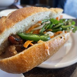 Pho Kietzke - Grilled pork bahn mi