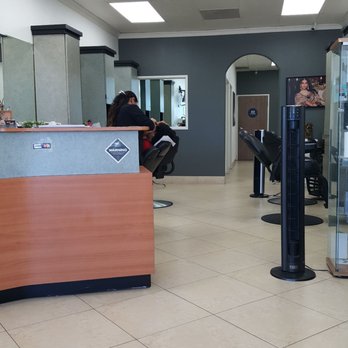 Divine Threading Studio - Inside. - Threading Services Near Me - Tustin, California Divine Threading Studio - Inside. - Threading Services Near Me - Tustin, California