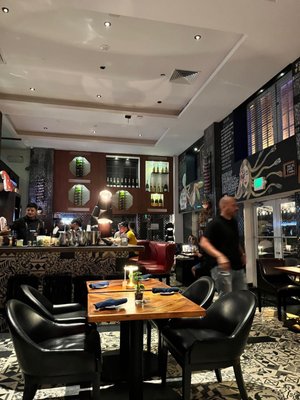 The Tavern - American Restaurant in Miami Beach by null