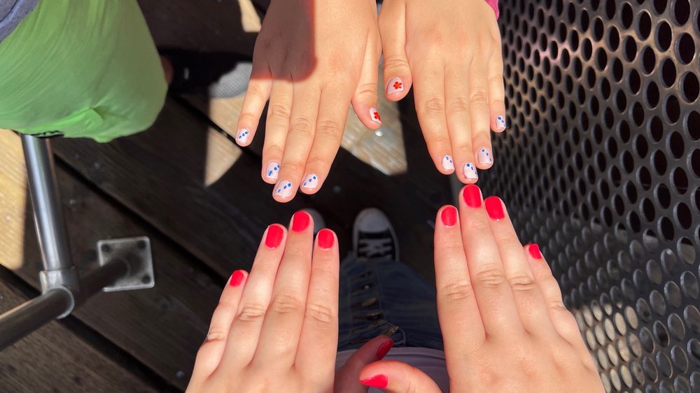 PERFECT NAILS Updated July 2024 58 Photos & 95 Reviews 1264 S La