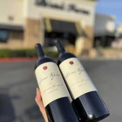 Yorba Linda Town Center - Happy wine Wednesday 1.2025