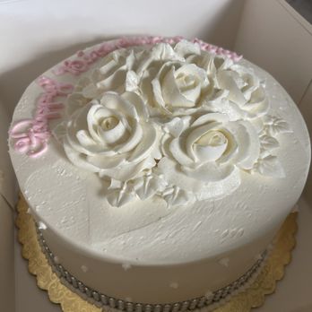Mazzetti's Bakery - My birthday cake!! Thank you Adriana !! - Bakeries Near Me - Pacifica, California