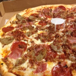 Mario & Frank's Pizza & Subs No 1 - Meat pizza