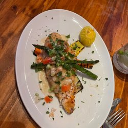 Paisano's on Broadway