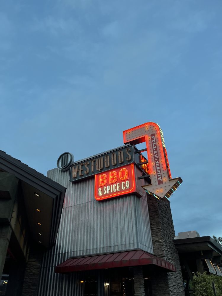 Westwoods BBQ & Spice