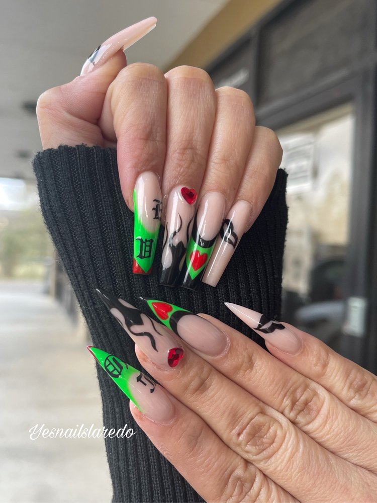 YES NAILS Updated September 2024 32 Photos & 11 Reviews 7511