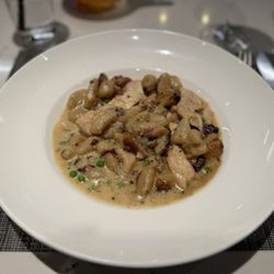Cooper’s Hawk Winery & Restaurant