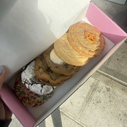 6 Cookies