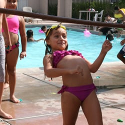 Alcantara Apartments - Fun in the sun at Resident Appreciation BBQ