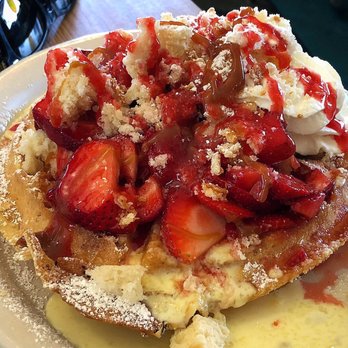 Golden Harvest - Strawberry shortcake waffle - Breakfast & Brunch Near Me - Lansing, Michigan Golden Harvest - Strawberry shortcake waffle - Breakfast & Brunch Near Me - Lansing, Michigan