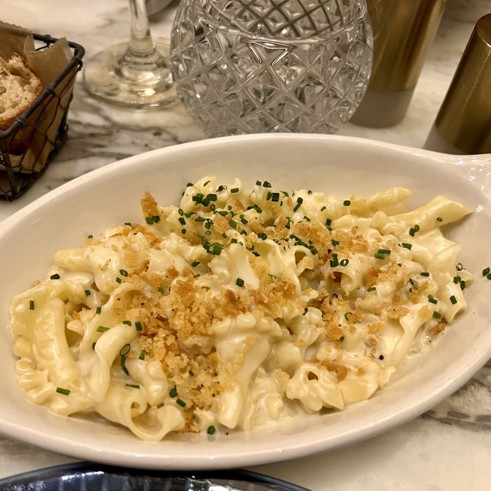 Margaux - Macaroni gratin with sauce mornay and brown butter brioche crumble - French Near Me - Grand Rapids, Michigan