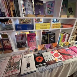 hello hello books - Books