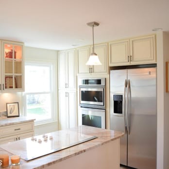Stone Region Granite Marble Quartz - marble with 'signature pearl', forevermark cabinets - Kitchen & Bath Near Me - Chantilly, Virginia Stone Region Granite Marble Quartz - marble with 'signature pearl', forevermark cabinets - Kitchen & Bath Near Me - Chantilly, Virginia