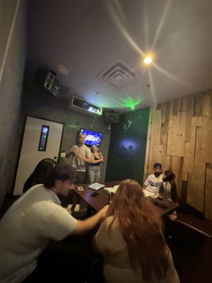 J Karaoke by null