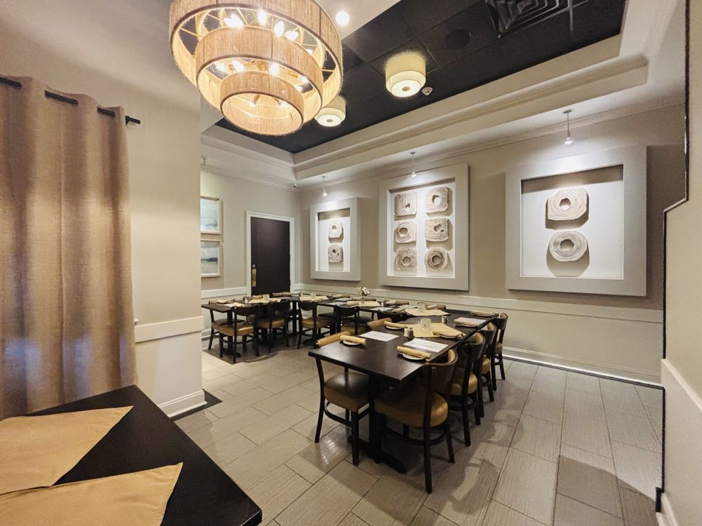 Element Restaurant & Bar