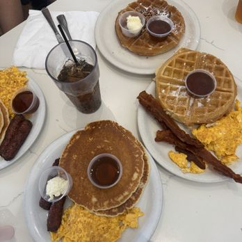 Pancake Cottage - Pancake - Breakfast & Brunch Near Me - Avalon, California Pancake Cottage - Pancake - Breakfast & Brunch Near Me - Avalon, California