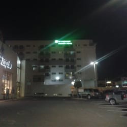 Wyndham Garden Leon Centro Max