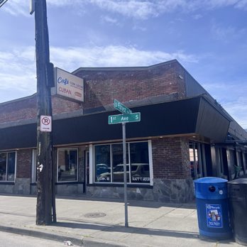 Cafe Con Leche - Outside - Cuban Near Me - Seattle, Washington