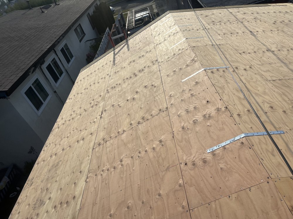 Slide of Carrera Rosas Roofing