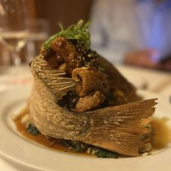 Lure Fishbar - Crispy Asian snapper (for 2)