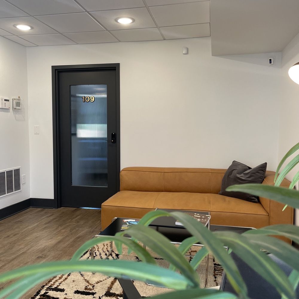 Oakley CPA - Lobby - Accountants Near Me - Nashville, Tennessee Oakley CPA - Lobby - Accountants Near Me - Nashville, Tennessee