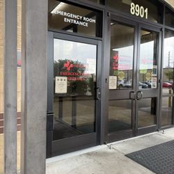 Quest Diagnostics - Entrance