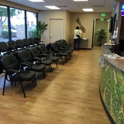 Banner Urgent Care - Waiting area. Clean and pleasant.