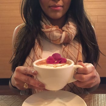 Cafein - Rose latte - Coffee & Tea Near Me - Chantilly, Virginia Cafein - Rose latte - Coffee & Tea Near Me - Chantilly, Virginia